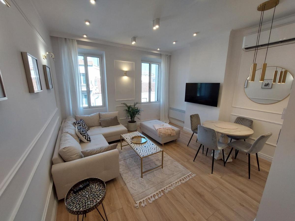 Saint Raphael'S Apartment, Classe 3 Etoiles Dış mekan fotoğraf